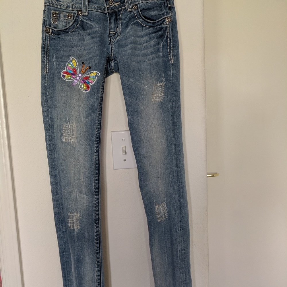 Miss Me Embellished Wing Pocket Skinny Jeans